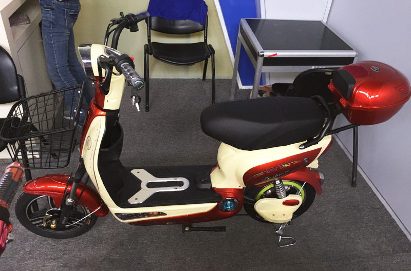 Electric Scooter Dipper 2016_SY-BDXED_119th_Canton_Fair Booth