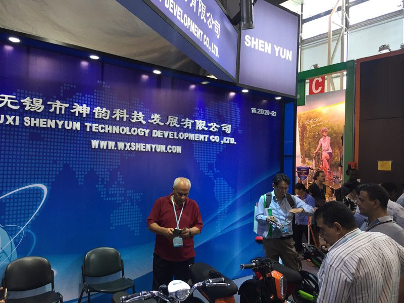 shenyun_120th_canton_fair_customer3